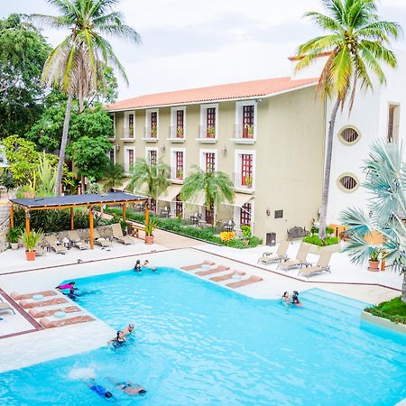 Binniguenda Huatulco & Beach Club Exterior photo